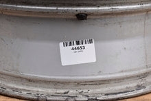 Laden Sie das Bild in den Galerie-Viewer, 1x Alufelge 17 Zoll 6.5" 5x114.3 48ET Glanz Silber 52910-2Y400 Hyundai Ix35 FEL8149202365qf