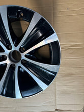 Laden Sie das Bild in den Galerie-Viewer, 1x Alufelge 18 Zoll 8.0&quot; 5x112 A2134013700 Mercedes-Benz Rim Wheel