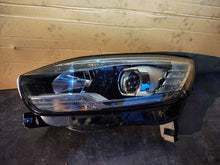 Laden Sie das Bild in den Galerie-Viewer, Frontscheinwerfer Renault Grand Scenic 260606727R Links Scheinwerfer Headlight SCH5332644274zd