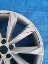 Laden Sie das Bild in den Galerie-Viewer, 1x Alufelge 20 Zoll 8.5" 5x112 37ET 4K9601025B Audi A6 C8 Allroad Rim Wheel FEL9273869226da