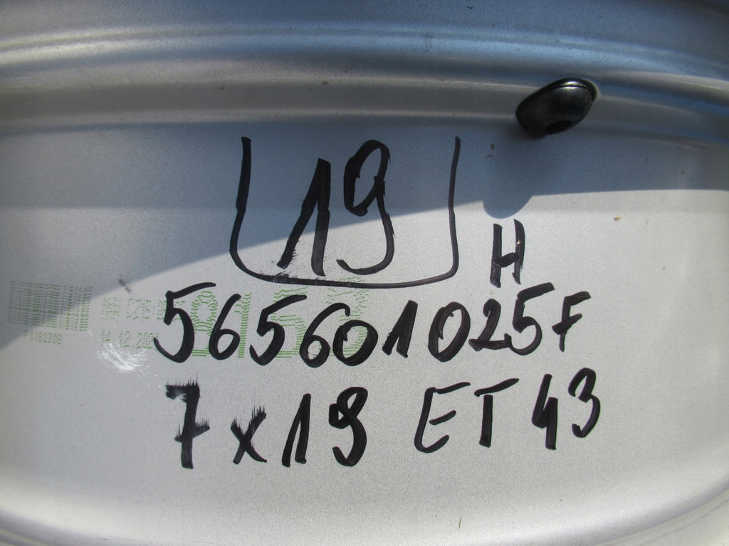 1x Alufelge 19 Zoll 7.0" 5x112 43ET Glanz Silber 565601025 Skoda Kodiaq FEL3878113991ex