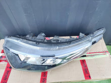 Laden Sie das Bild in den Galerie-Viewer, Frontscheinwerfer Iveco Daily IV 05802711800 LED Links Scheinwerfer Headlight SCH2037985459ep
