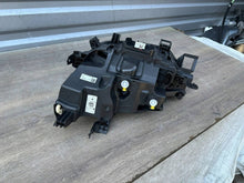 Laden Sie das Bild in den Galerie-Viewer, Frontscheinwerfer VW Id.3 10B941006C Full LED Rechts Scheinwerfer Headlight SCH6461178087ca