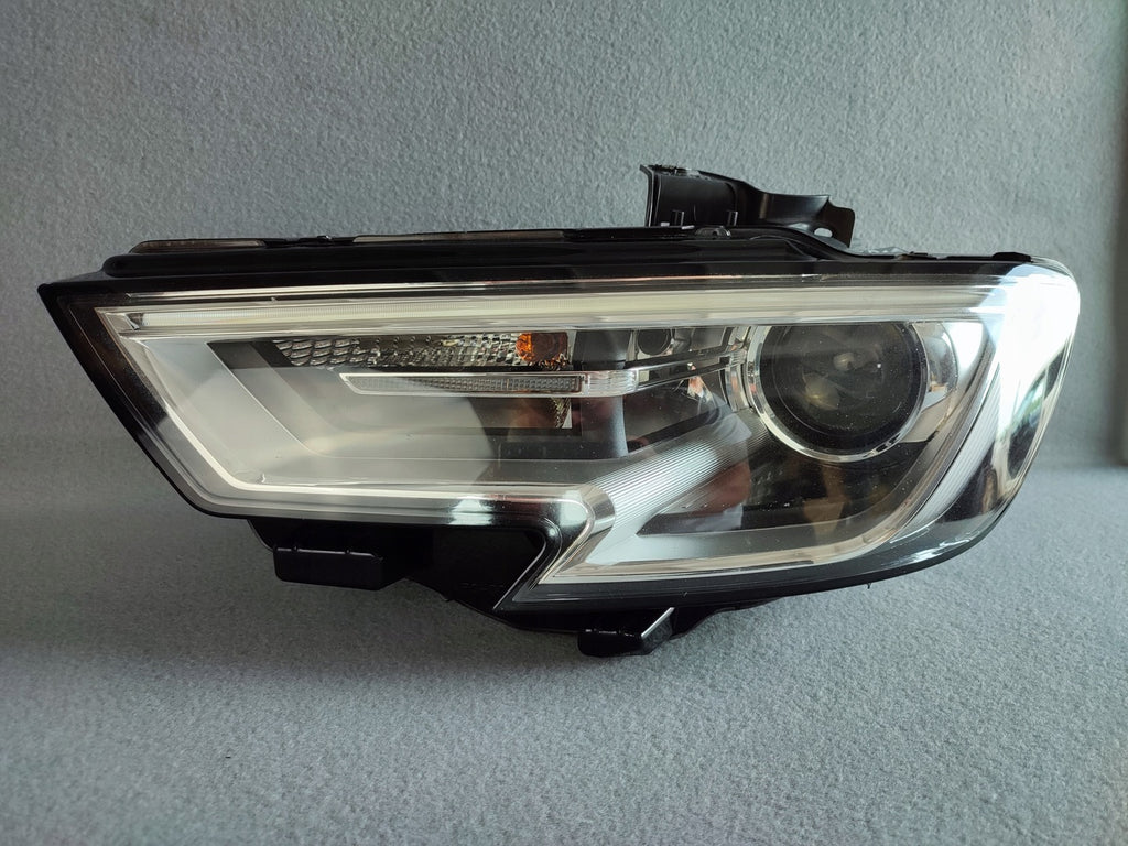 Frontscheinwerfer Audi A3 8V0941005E 94104556 Xenon Links Scheinwerfer Headlight