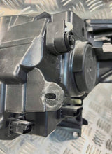 Laden Sie das Bild in den Galerie-Viewer, Frontscheinwerfer Renault Captur 260102734 LED Rechts Scheinwerfer Headlight SCH8939013380mg