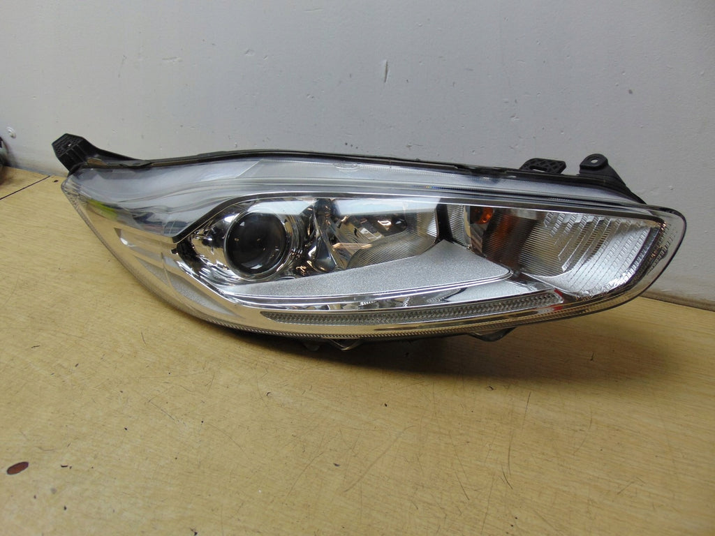 Frontscheinwerfer Ford Fiesta C1BB-13W029-CH Xenon Rechts Scheinwerfer Headlight SCH5030996934mf