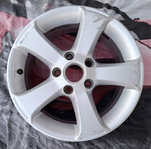 Load image into Gallery viewer, 1x Alufelge 15 Zoll 6.5" 5x112 50ET Glanz Silber 1T1071495A VW Touran 1t1 FEL7322732740sg