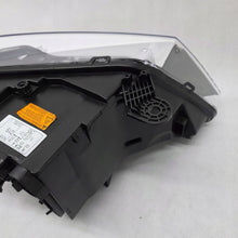 Laden Sie das Bild in den Galerie-Viewer, Frontscheinwerfer BMW X3 F25 20-C852 Xenon Links Scheinwerfer Headlight SCH9766860781hj