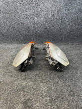 Load image into Gallery viewer, Frontscheinwerfer VW T4 Ein Satz Scheinwerfer Headlight SCH7978648507vm