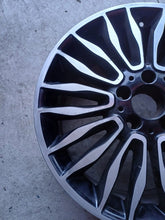 Load image into Gallery viewer, 1x Alufelge 18 Zoll 7.5" 5x112 52ET A4474013700 Mercedes-Benz Vito Rim Wheel FEL6255595143dd