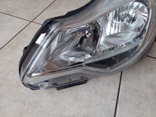 Load image into Gallery viewer, Frontscheinwerfer Opel Corsa D 13432889 Links Scheinwerfer Headlight SCH7643293138an