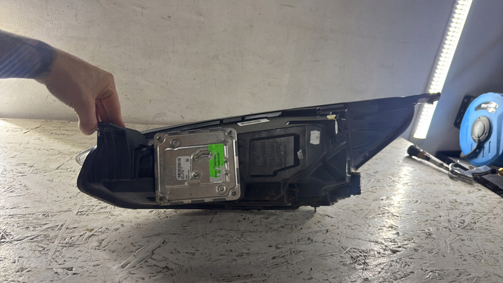 Frontscheinwerfer Ford Focus JC7B-13E014-AR LED Rechts Scheinwerfer Headlight SCH7048605515lm