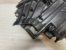 Laden Sie das Bild in den Galerie-Viewer, Frontscheinwerfer Mercedes-Benz W213 A2139067509 LED FALSE Headlight SCH9100813695bo