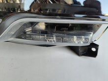 Load image into Gallery viewer, Frontscheinwerfer Renault Trafic III 260102899R Full LED Rechts Headlight SCH7438667062sb