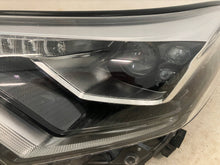 Laden Sie das Bild in den Galerie-Viewer, Frontscheinwerfer Toyota Chr C-Hr Full LED Links Scheinwerfer Headlight