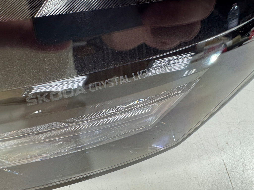 Frontscheinwerfer Skoda Fabia IV 6VB941015 LED Links Scheinwerfer Headlight SCH7401555296yk