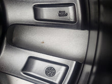 Laden Sie das Bild in den Galerie-Viewer, 1x Alufelge 16 Zoll 6.5" 5x100 47ET Glanz Schwarz 2G0601025T VW Rim Wheel FEL5691929923jk