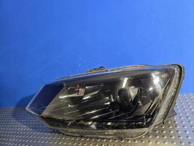 Frontscheinwerfer Skoda Fabia III 6V1941015B LED Links Scheinwerfer Headlight