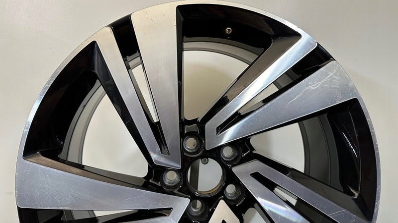 1x Alufelge 18 Zoll 7.0" 5x100 39ET Glanz Schwarz 2GM601025H Vw Rim Wheel