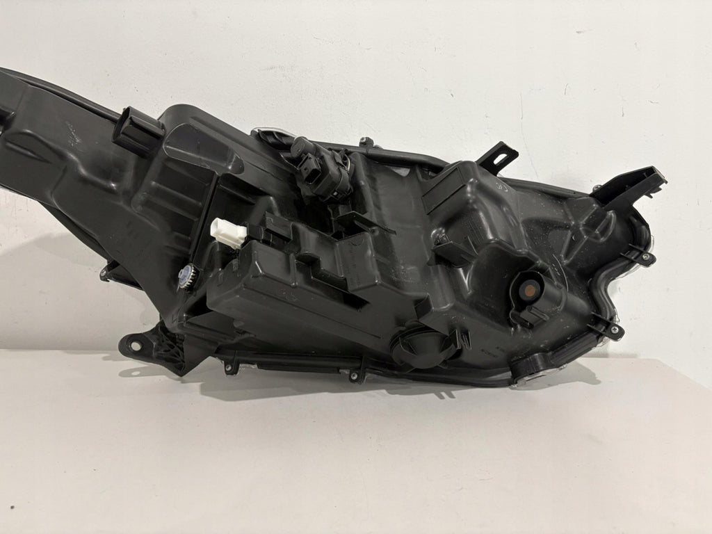 Frontscheinwerfer Toyota Yaris 81150-K008 EUK0-8 Full LED Links Headlight SCH2750044086wu