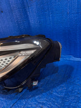 Load image into Gallery viewer, Frontscheinwerfer VW Id.4 11B941077G Full LED Ein Stück (Rechts oder Links) SCH8087083542ns