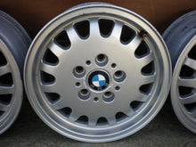 Laden Sie das Bild in den Galerie-Viewer, 4x Alufelge 15 Zoll 7.0" 5x120 BMW Rim Wheel FEL2113774197bj