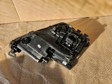 Laden Sie das Bild in den Galerie-Viewer, Frontscheinwerfer Seat Tarraco 5FJ941007J Full LED Links Scheinwerfer Headlight