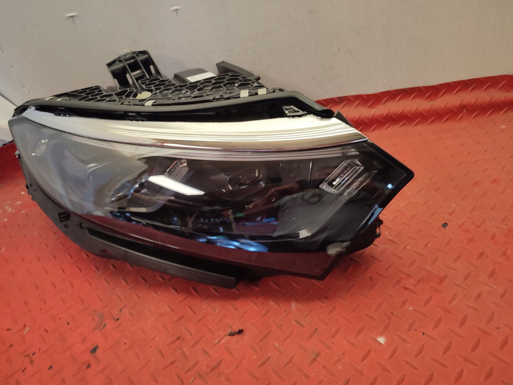 Frontscheinwerfer Mercedes-Benz A2979068402 Full LED Rechts oder Links