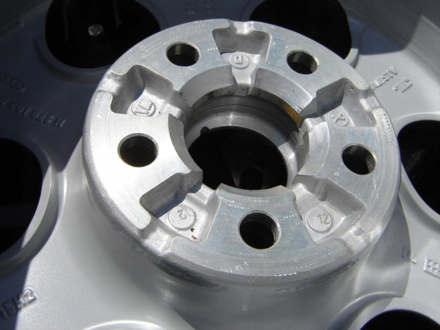 1x Alufelge 15 Zoll 6.5" 5x100 34ET Glanz Silber 8X0601025H Audi A2 A1 Rim Wheel FEL5110832782fw