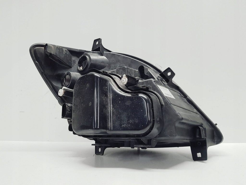 Frontscheinwerfer Mercedes-Benz Sprinter 906 A9068200561 Links Headlight