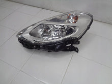 Load image into Gallery viewer, Frontscheinwerfer Renault Clio III 8200892493 Links Scheinwerfer Headlight