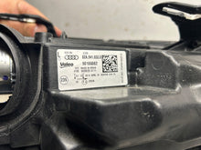 Laden Sie das Bild in den Galerie-Viewer, Frontscheinwerfer Audi A1 82A941033D Links Scheinwerfer Headlight SCH8357478796tm