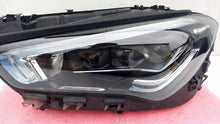 Laden Sie das Bild in den Galerie-Viewer, Frontscheinwerfer Mercedes-Benz Cla A1189063100 Full LED Links Headlight