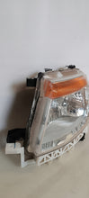 Laden Sie das Bild in den Galerie-Viewer, Frontscheinwerfer Ford Ranger Links Scheinwerfer Headlight