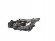 Laden Sie das Bild in den Galerie-Viewer, Frontscheinwerfer Toyota Corolla 81150-02T31 Links Scheinwerfer Headlight SCH7681034769px