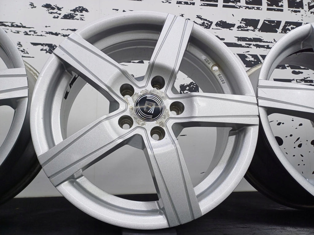 4x Alufelge 16 Zoll 6.5" 5x112 45ET D166555211 VW Beetle Touran Golf I Caddy FEL3823935848js
