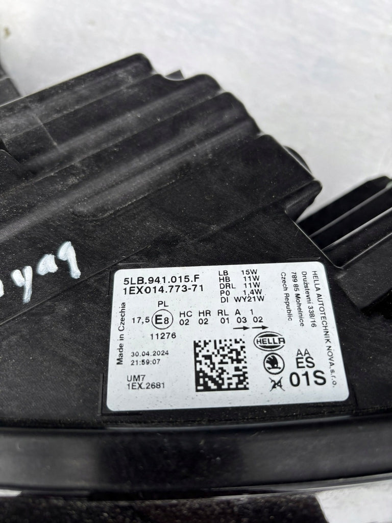 Frontscheinwerfer Skoda Enyaq 5LB941015F LED Links Scheinwerfer Headlight