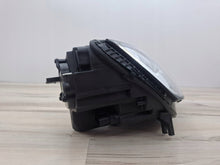 Laden Sie das Bild in den Galerie-Viewer, Frontscheinwerfer Audi A4 8W0941006 Xenon Rechts Scheinwerfer Headlight SCH6178614493jq