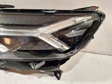 Laden Sie das Bild in den Galerie-Viewer, Frontscheinwerfer Dacia Sandero III 260608545R Links Scheinwerfer Headlight