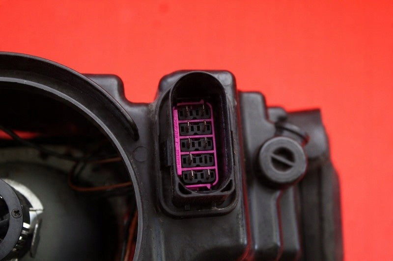 Frontscheinwerfer Skoda Superb II 3T1941015C 1EL24704701 XENON Links Headlight