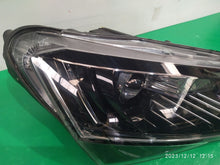 Load image into Gallery viewer, Frontscheinwerfer Skoda Superb III 3V1941016A Bi-Xenon Rechts Headlight