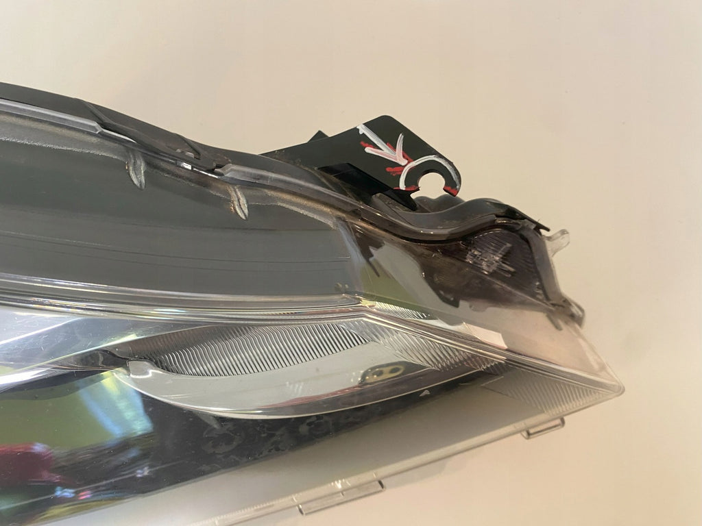 Frontscheinwerfer Toyota Yaris Rechts Scheinwerfer Headlight