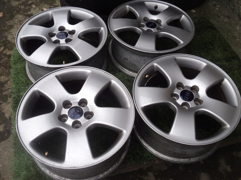 4x Alufelge 16 Zoll 6.5" 5x100 42ET Glanz Grau Audi I Rim Wheel FEL1901288121wd