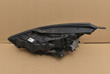 Laden Sie das Bild in den Galerie-Viewer, Frontscheinwerfer Hyundai I30 III 92102G4120 Full LED FALSE Headlight SCH2021484609js