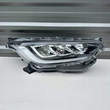 Laden Sie das Bild in den Galerie-Viewer, Frontscheinwerfer Toyota Yaris 27583R LED Rechts Scheinwerfer Headlight SCH9145272275qg