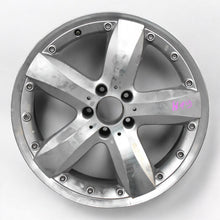 Laden Sie das Bild in den Galerie-Viewer, 1x Alufelge 18 Zoll 8.5&quot; 5x112 30ET A2094000802 Mercedes-Benz Clk C209 Rim Wheel