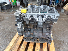 Laden Sie das Bild in den Galerie-Viewer, Motor Opel Vivaro A G9UB730 2.5 CDTI 135PS 99kW 2001 Diesel Engine Unkomplett MOT5635697906dg