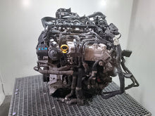 Laden Sie das Bild in den Galerie-Viewer, Motor VW Golf VII CLH 1.6 TDI 2015 Diesel Engine Unkomplett