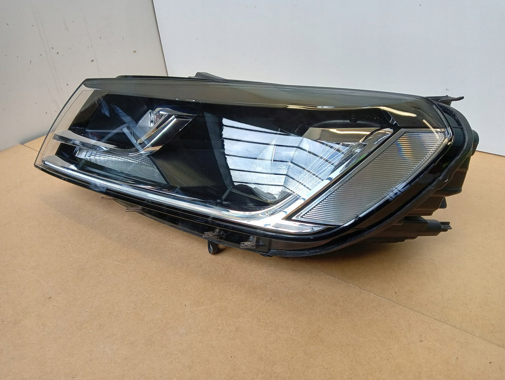 Frontscheinwerfer VW Touareg 7P1941033A Links Scheinwerfer Headlight