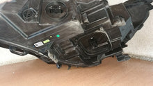 Load image into Gallery viewer, Frontscheinwerfer Opel Astra B16 39055746 662588537 Full LED Rechts Headlight